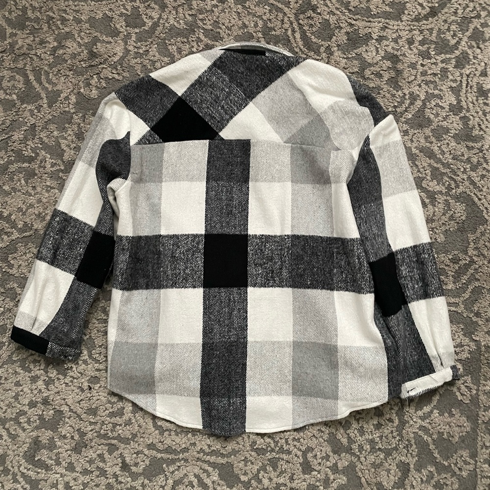 Plaid Shacket (Small) - Picture 2 of 3